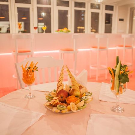 Cimenoglu Hotel Денизли Екстериор снимка