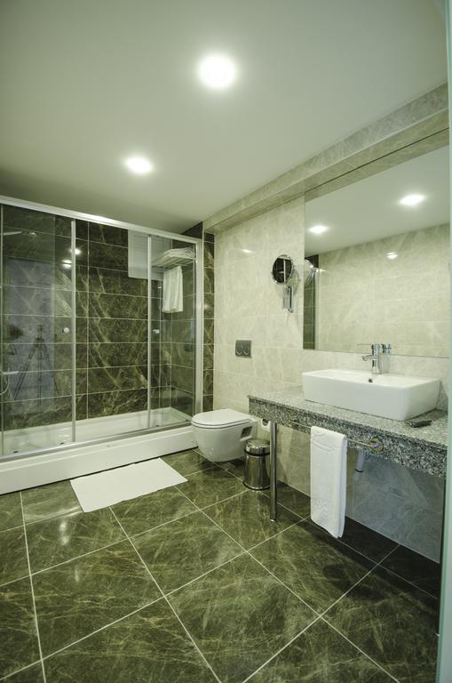 Cimenoglu Hotel Денизли Екстериор снимка