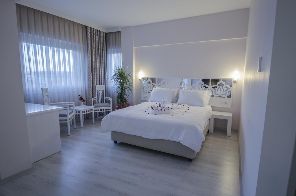 Cimenoglu Hotel Денизли Екстериор снимка